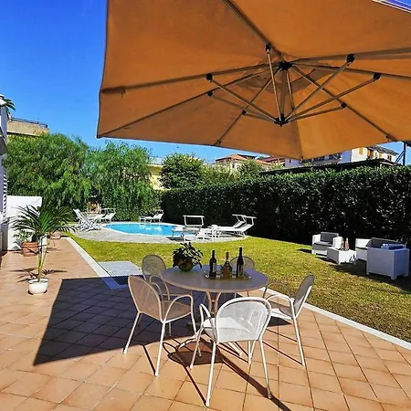 Orlando Villa