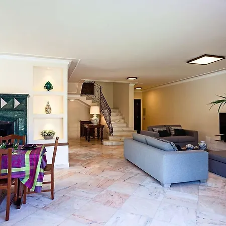 Orlando Villa