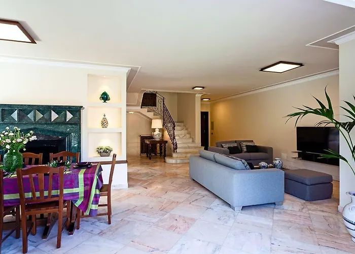 Orlando Villa